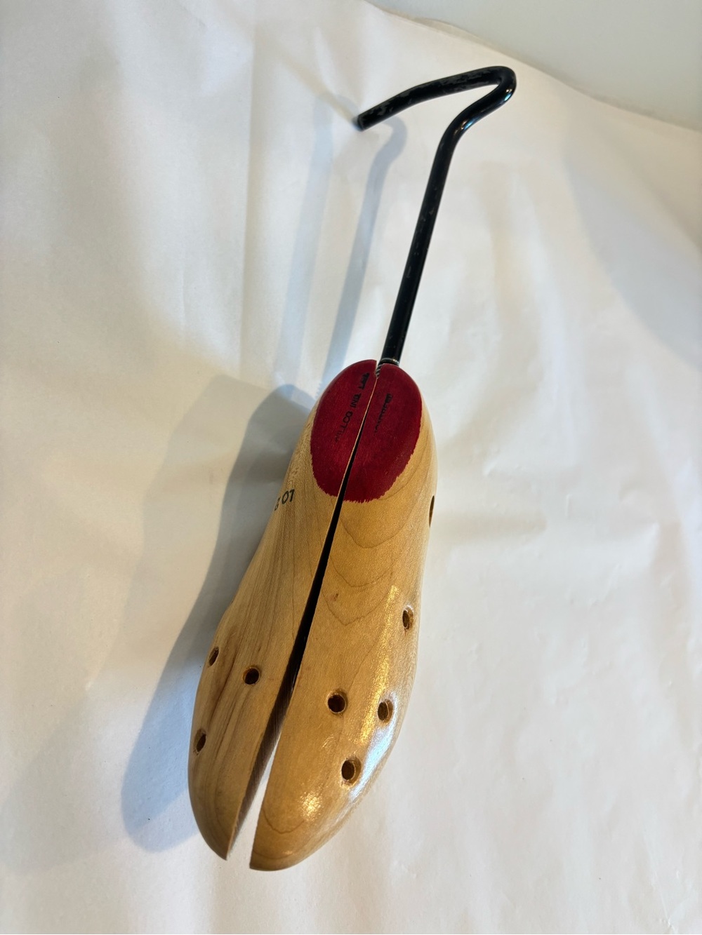 Vintage Redhead wooden shoe stretcher shoe tree slotted toe block black metal